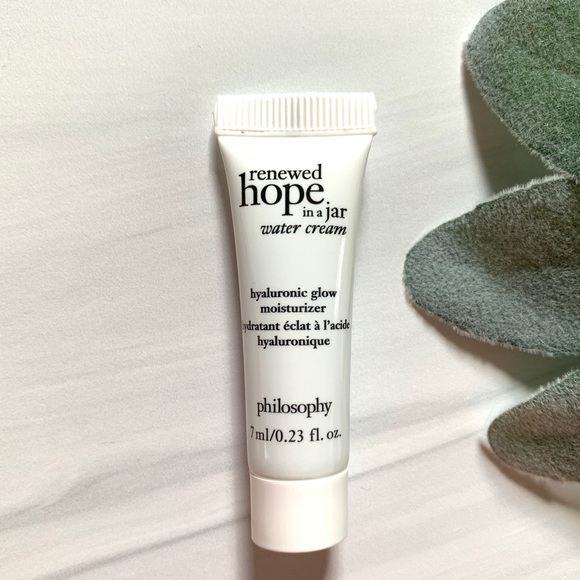 philosophy hyaluronic glow moisturizer
